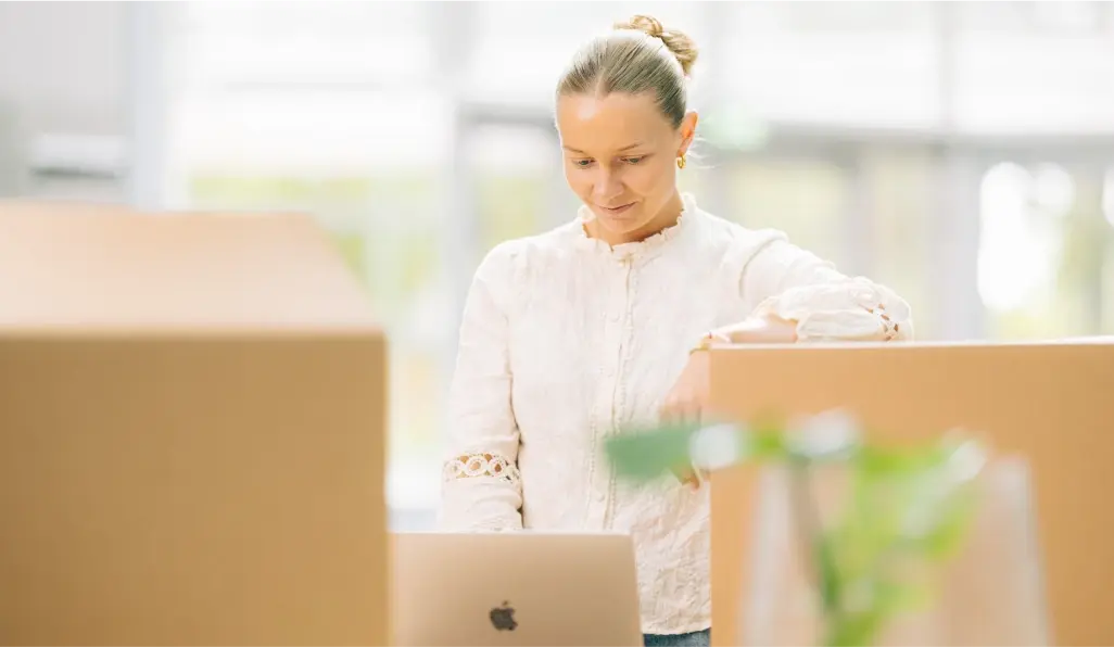 From the warehouse: packing and shipping e-commerce orders